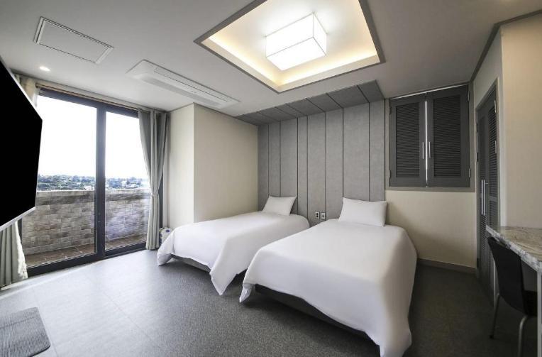 Hotel Haru Σεογκουίπο Εξωτερικό φωτογραφία